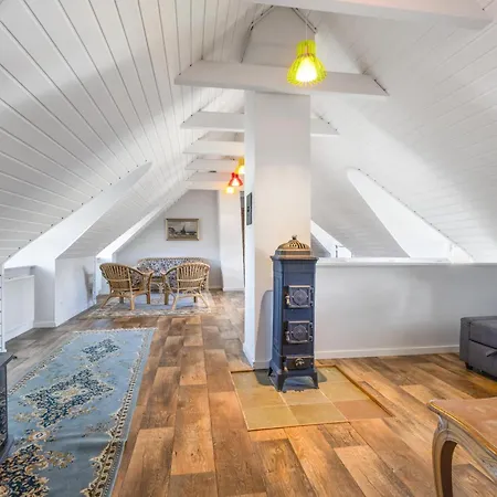 3009mollehuset, Begge Huse * 布洛克胡斯