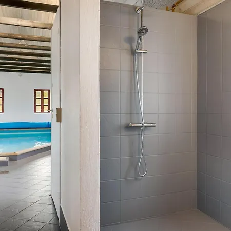 Дом отдыха Mollehuset In For 16 People