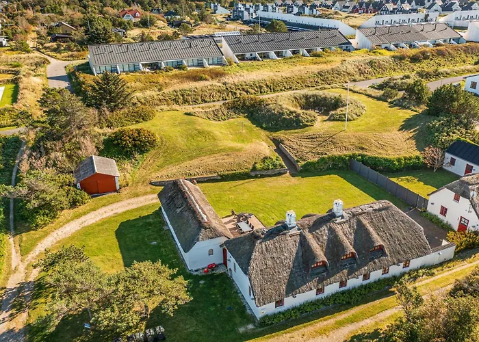 3009møllehuset, Begge Huse *